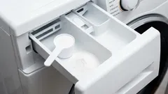 o reinigen Sie eine Waschmaschine: Geben Sie 75 g davon in das Waschmittelfach – Schmutz und Schimmel werden als schwarze Flocken herauskommen.